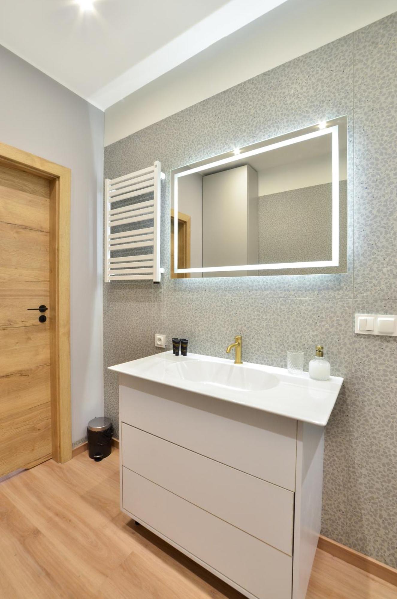 Citystay Stylowe Apartamenty Przy Swietojanskiej Gdynia Exteriör bild