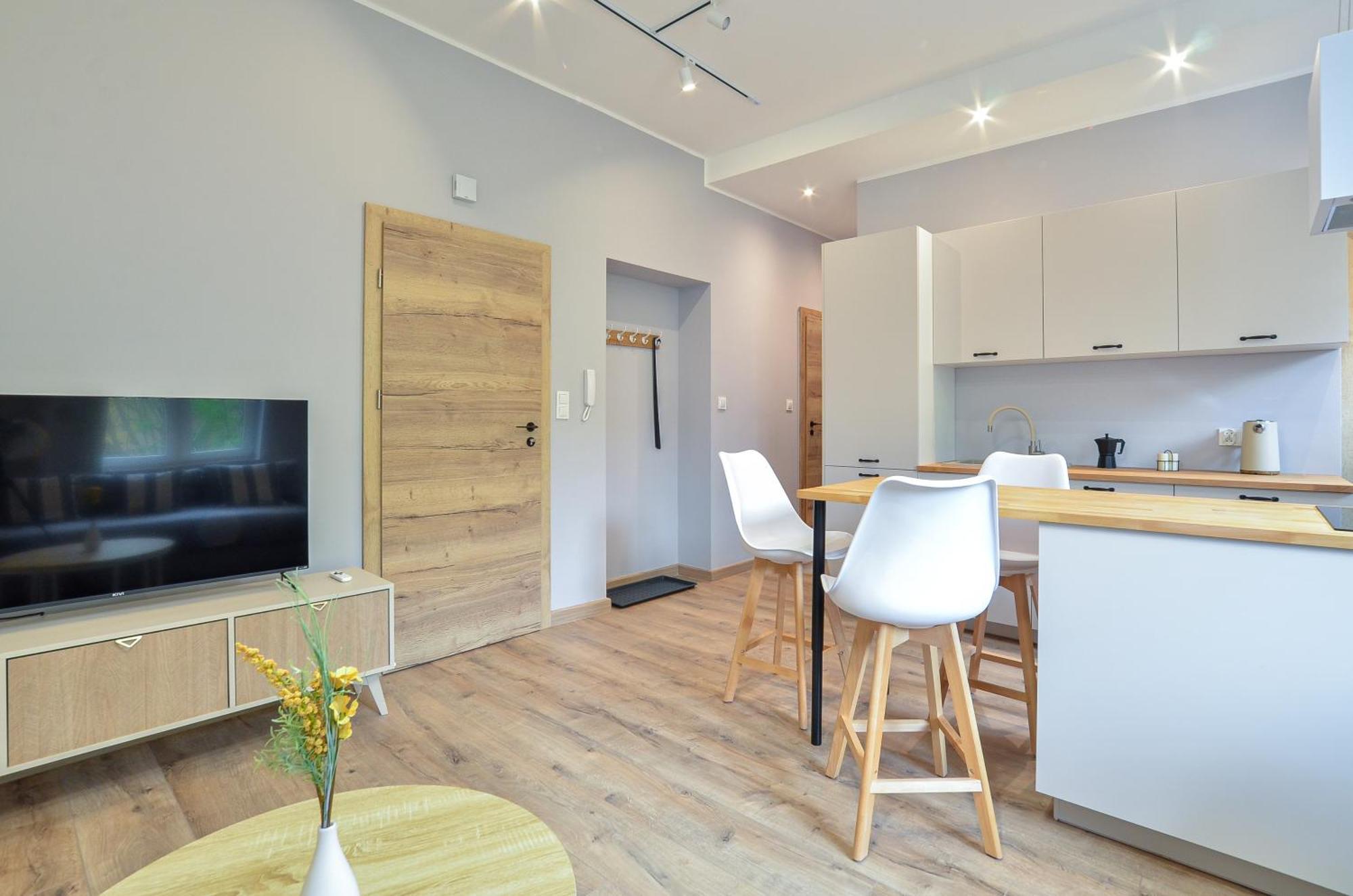 Citystay Stylowe Apartamenty Przy Swietojanskiej Gdynia Exteriör bild